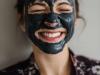 Mẹo làm mặt nạ từ than hoạt tính thải độc cho da giúp da sáng mịn hơn