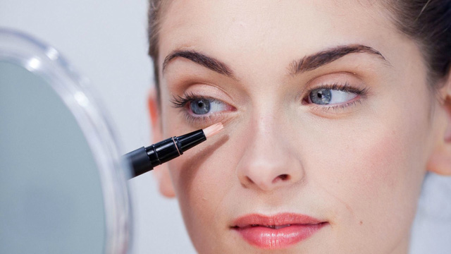 5 bước trang điểm mắt đẹp như sao Hàn, vừa đơn giản vừa nâng tầm nhan sắc