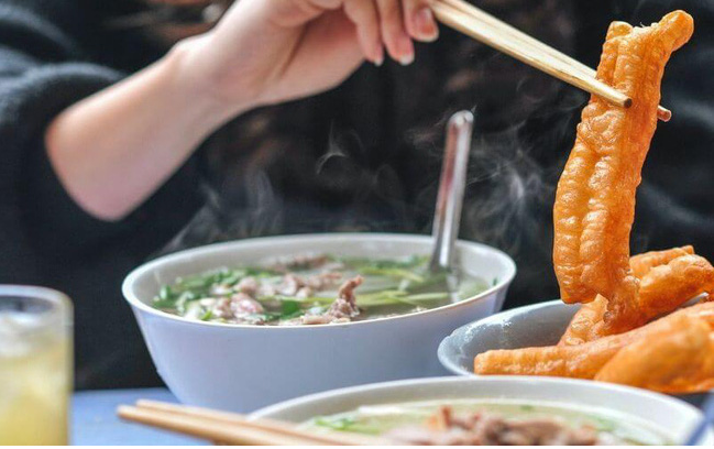 6 thói quen xấu vào buổi sáng khiến bạn tăng cân chóng mặt