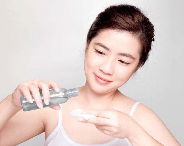 3 sai lầm khi dùng toner khiến da ngày càng lão hóa, xuống cấp