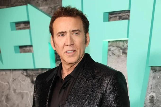 Nicolas Cage kể trái ngang nghề diễn: Bị khán giả tát vẫn cười