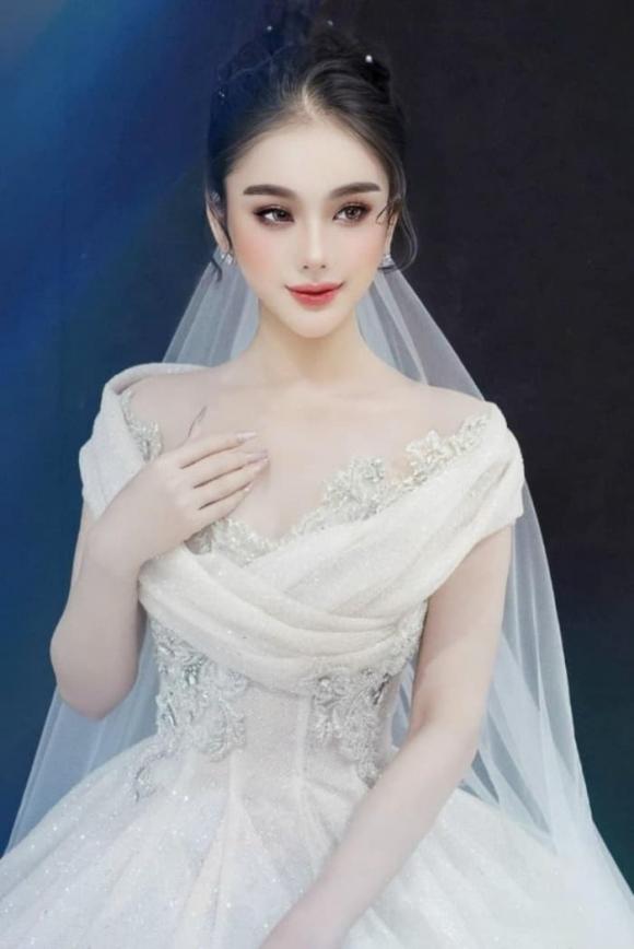 Showbiz 13/5: Lâm Khánh Chi chính thức tuyên bố kết hôn lần 2, Việt Trinh lần đầu nói về bạn trai cũ